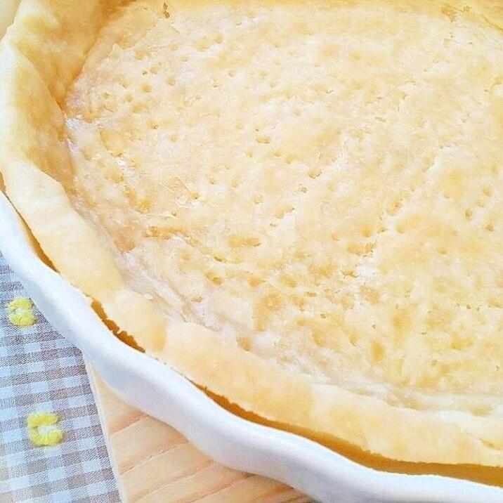 キッシュにどうぞ グラタン皿で焼くタルト生地 レシピ 作り方 By 体脂肪率11 夫人 楽天レシピ