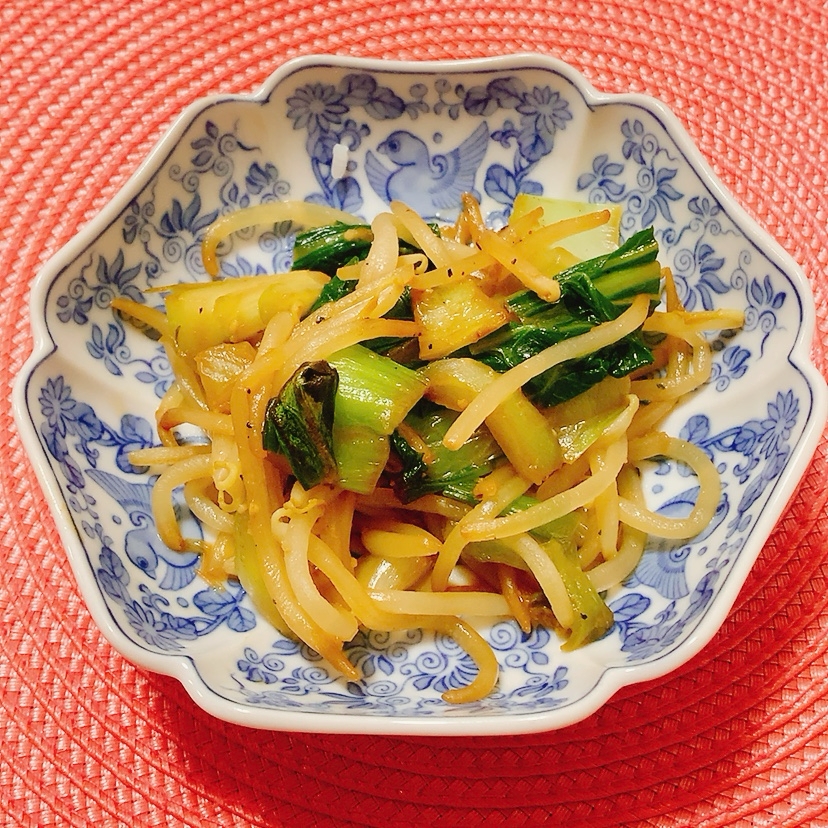 小松菜もやし♪カレー炒めෆ˚*