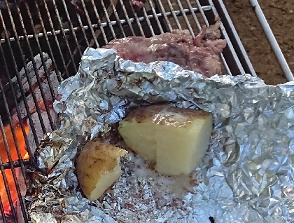 BBQに＊じゃがバター＊ジャガイモバターホイル焼き