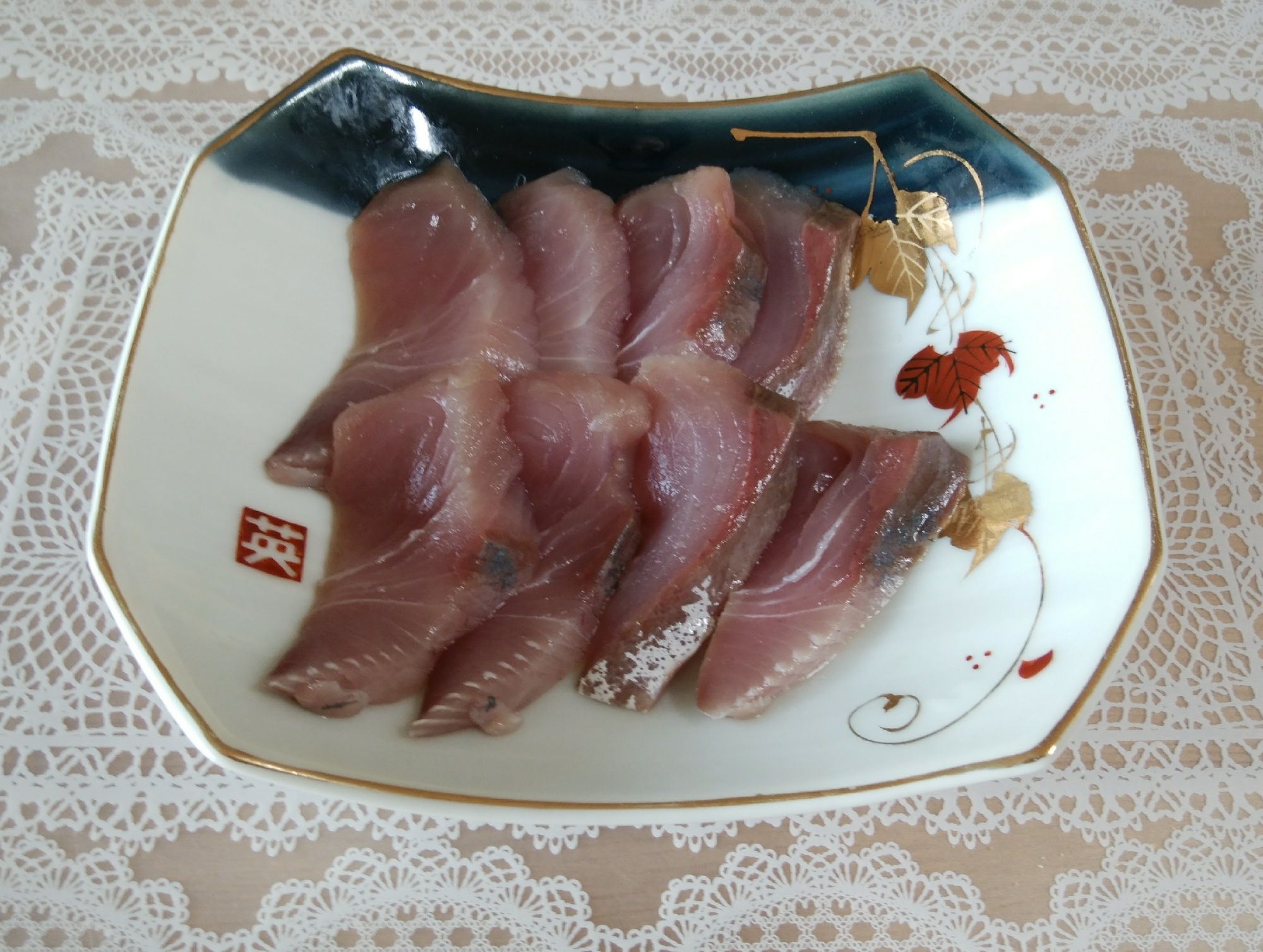 ハマチのお刺身 美味しくなるひと手間 レシピ 作り方 By Mamacream 楽天レシピ ハマチのお刺身 美味しくなるひと手間 レシピ 作り方 By Mamacream 楽天レシピ