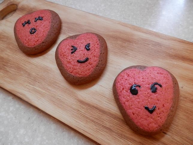 ホケミで簡単★ハートのアイスボックスクッキー