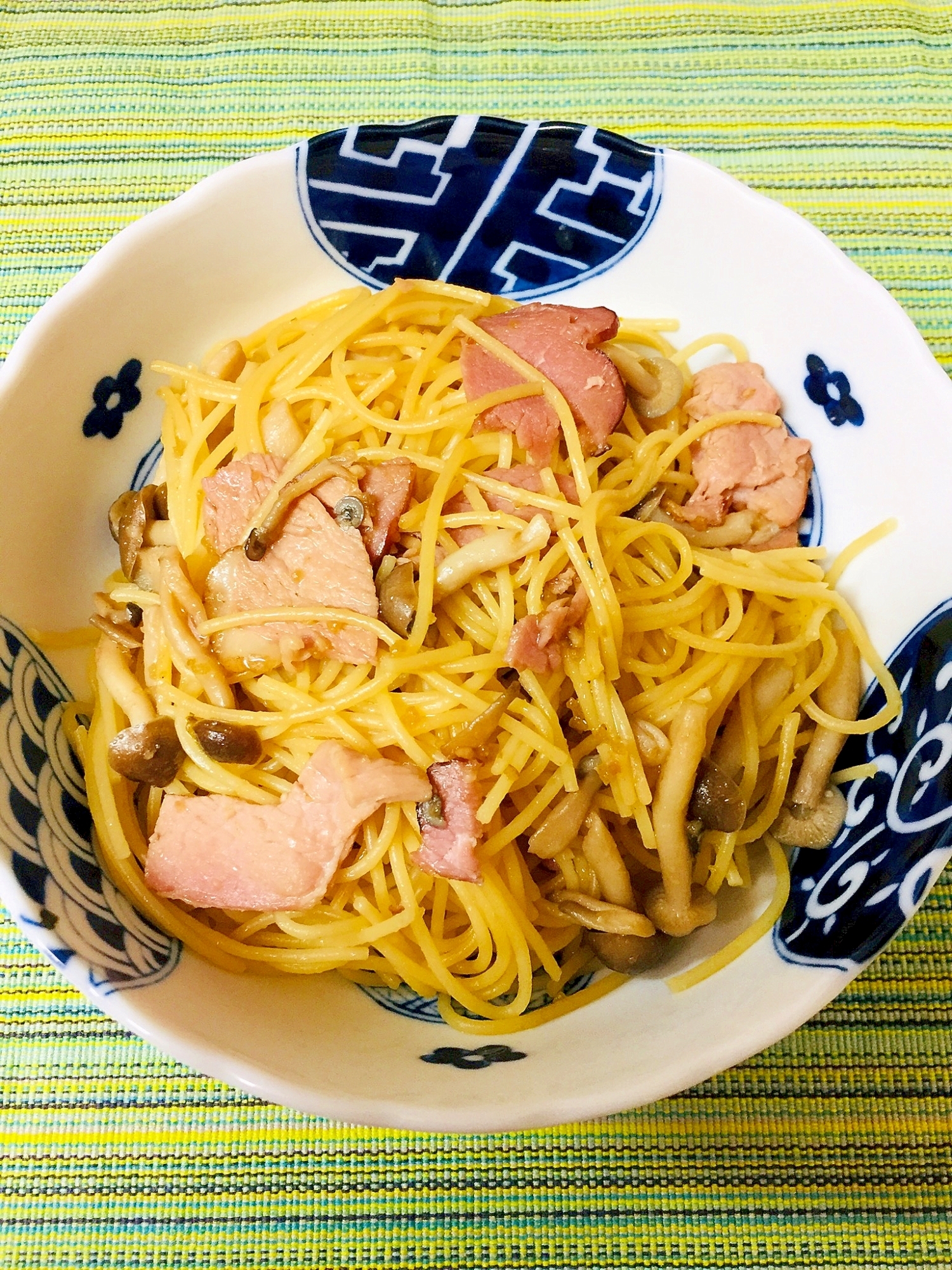 柚子胡椒としめじの麺つゆバターパスタ♪