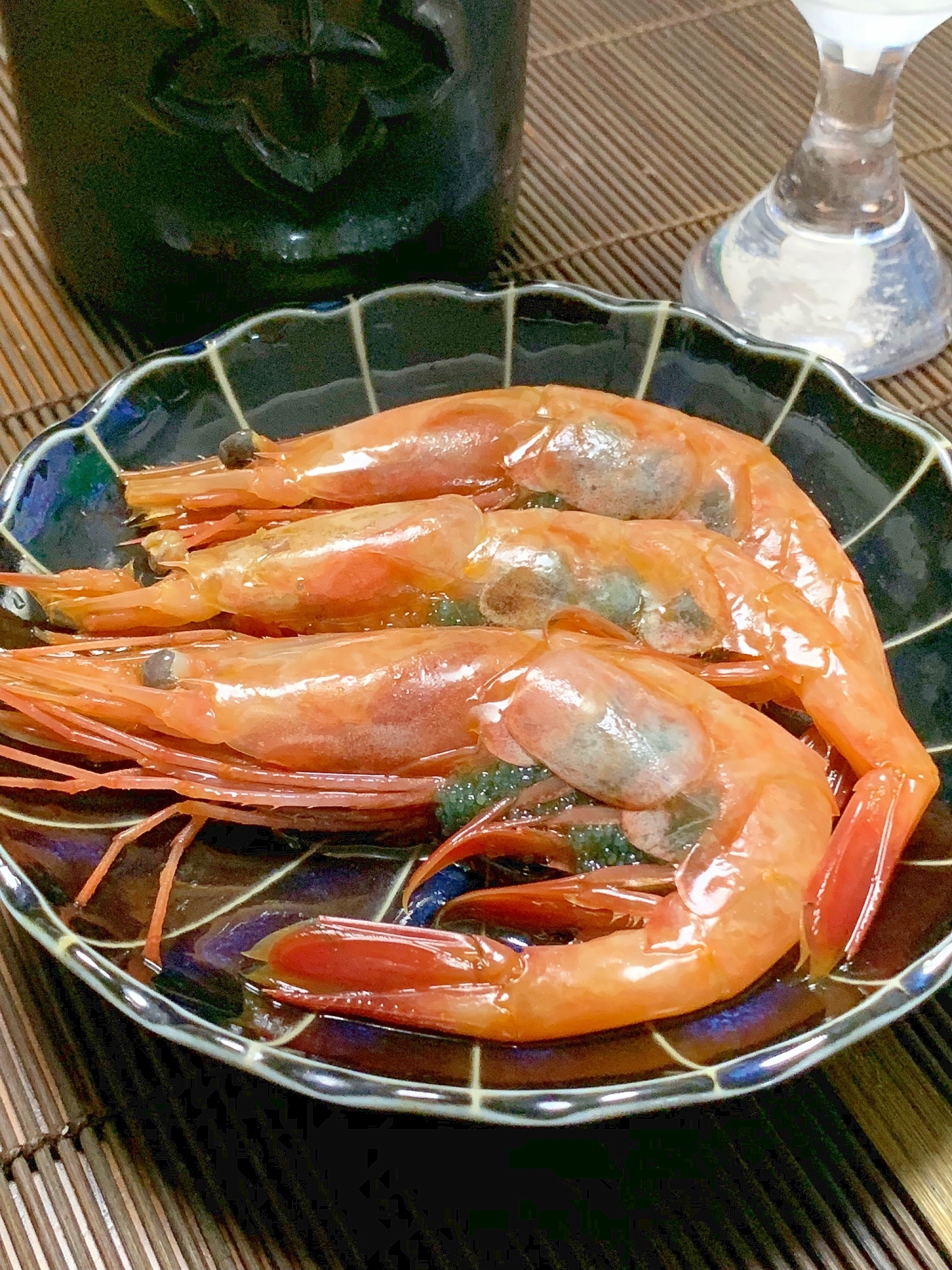 お酒がすすむ 酔っぱらい甘エビ レシピ 作り方 By 酔いどれんぬ 楽天レシピ