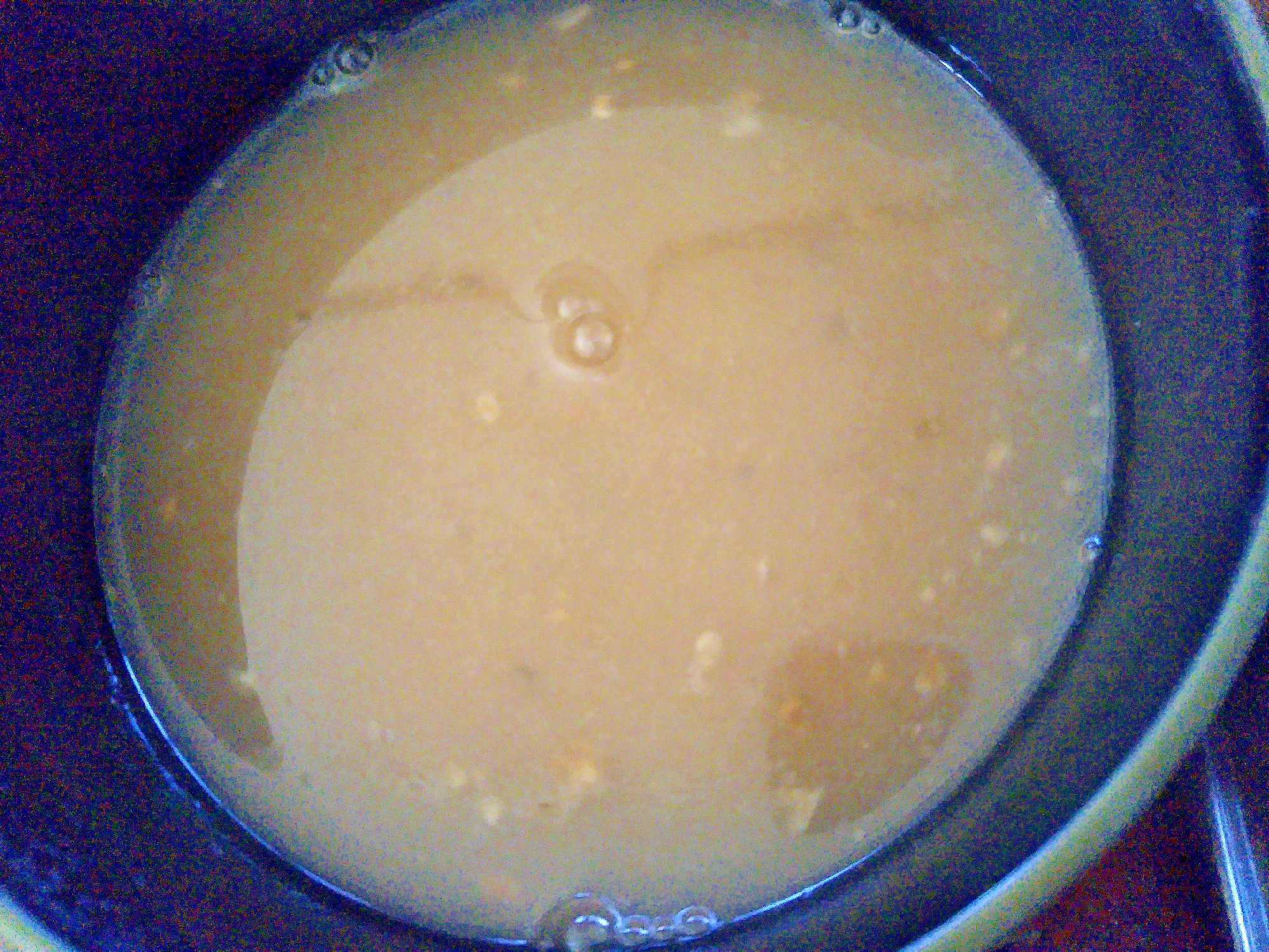 ピーナッツの味噌スープ