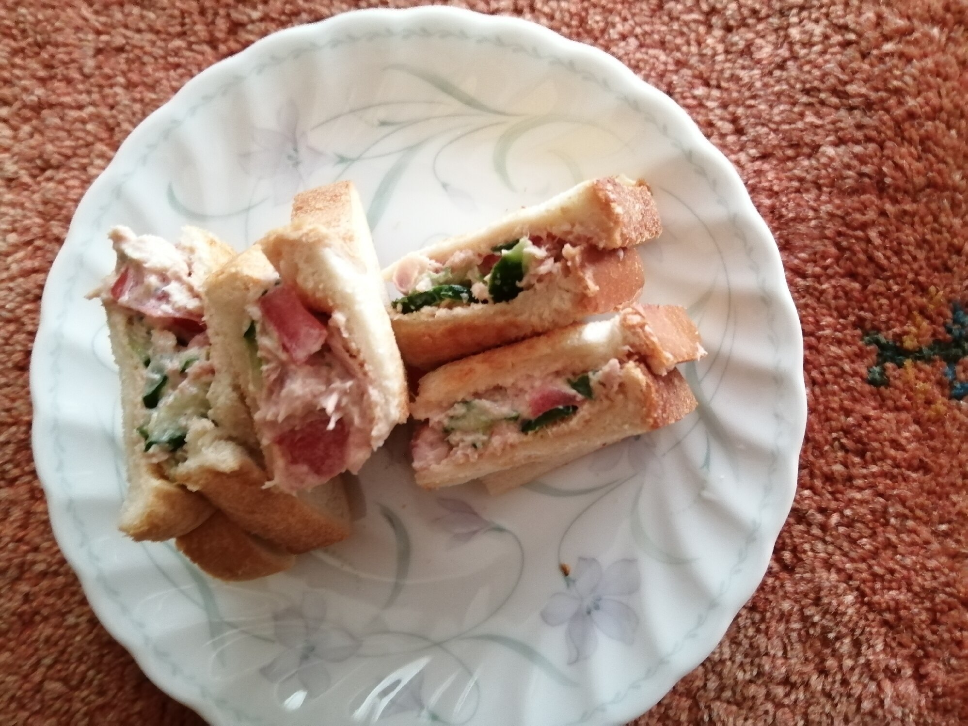 太鼓腹の野菜サンドイッチのレシピ