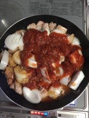 鶏モモ肉のトマトソース煮込み ペンネでボリューミー レシピ 作り方 By Sin1325 楽天レシピ