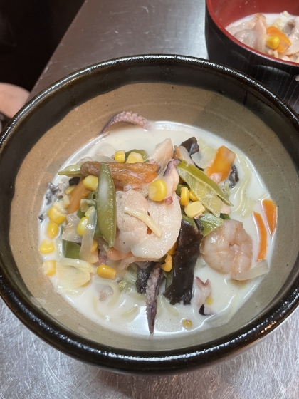 牛乳でコク出し☆具を炒めない☆簡単☆ちゃんぽん麺
