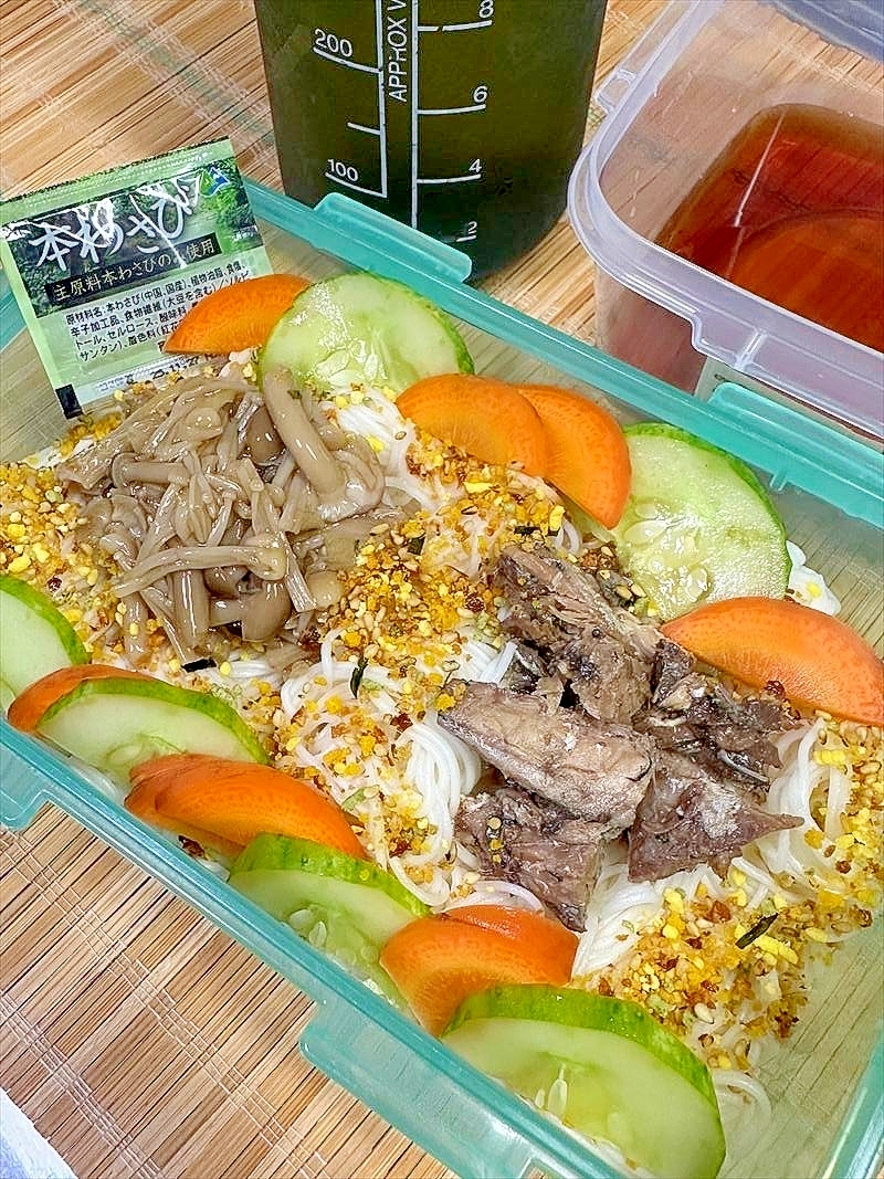 なめたけぬか漬け、地味めな素材でも素麺弁当華やかく