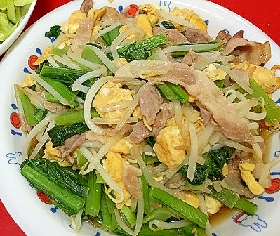 香味ペーストで簡単美味しい！豚肉たまご野菜炒め