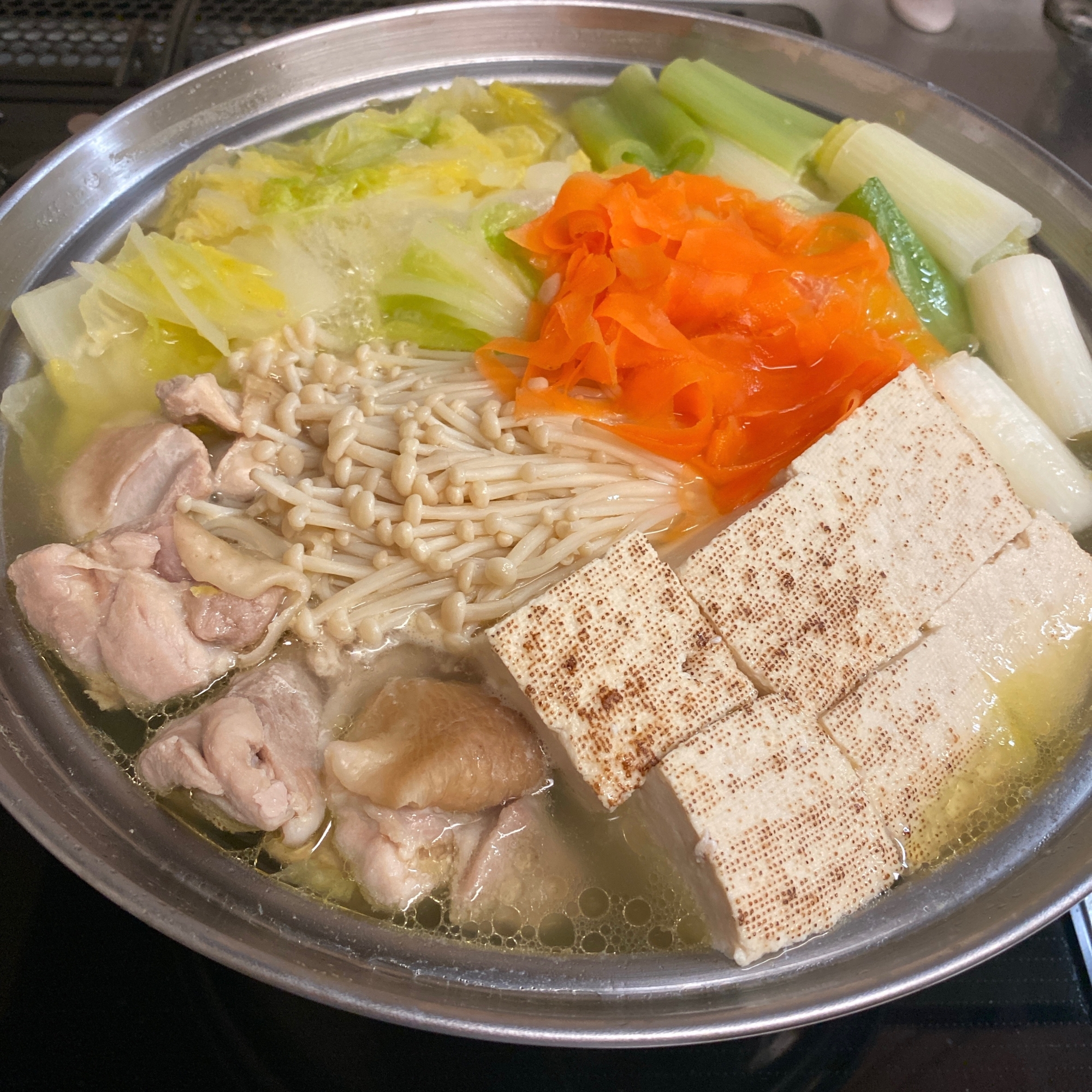 福岡県民が作る☆簡単水炊き&シメのたまご雑炊