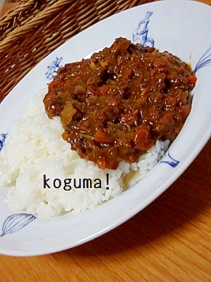 簡単!お野菜タップリ豆苗入りドライカレー