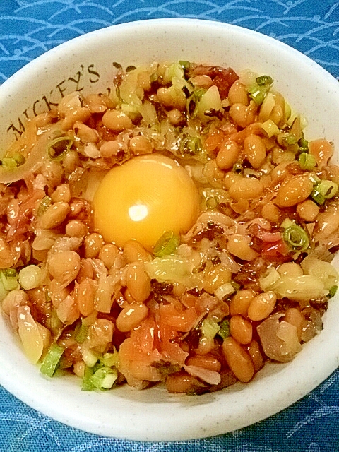 納豆の食べ方-生玉子＆梅酢たくあん♪