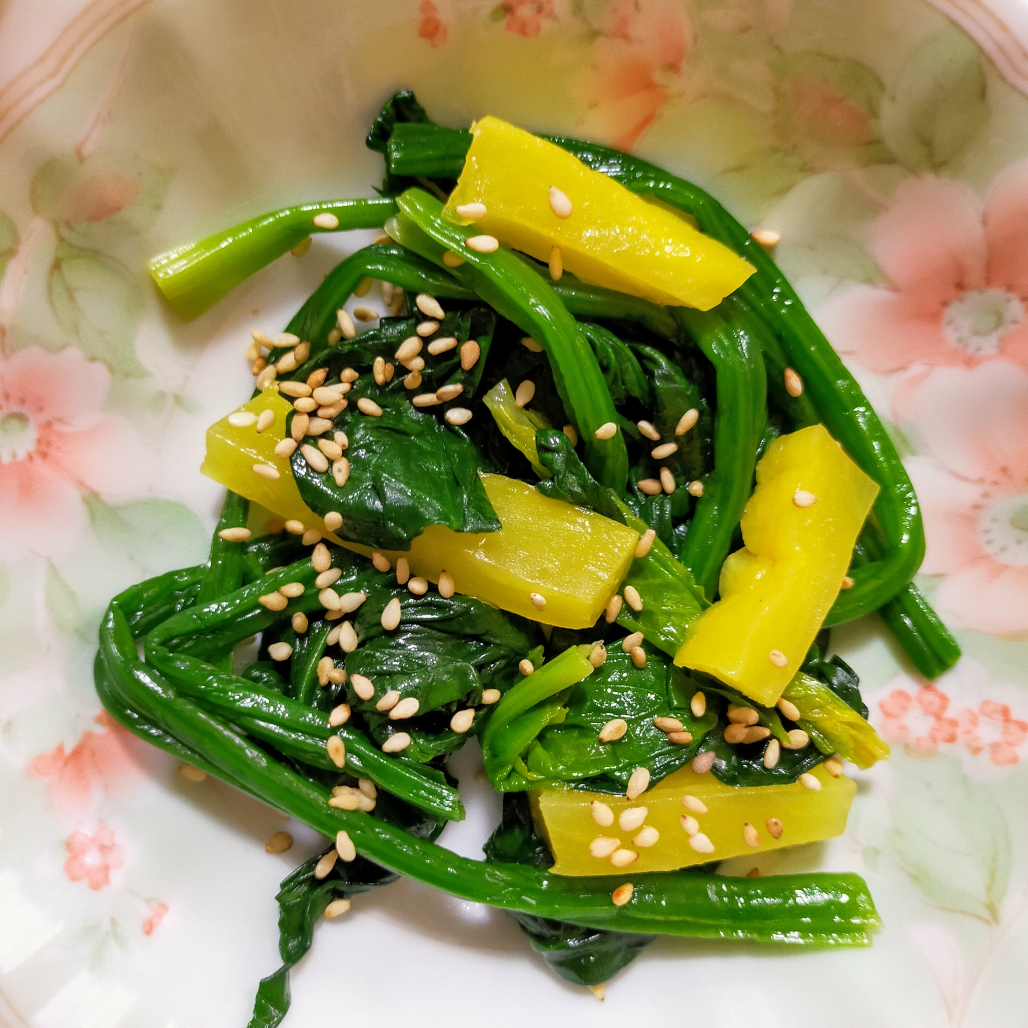 ほうれん草とたくあんの簡単ナムル