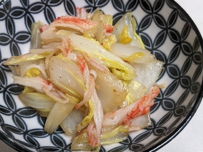 白菜とカニカマの炒め物