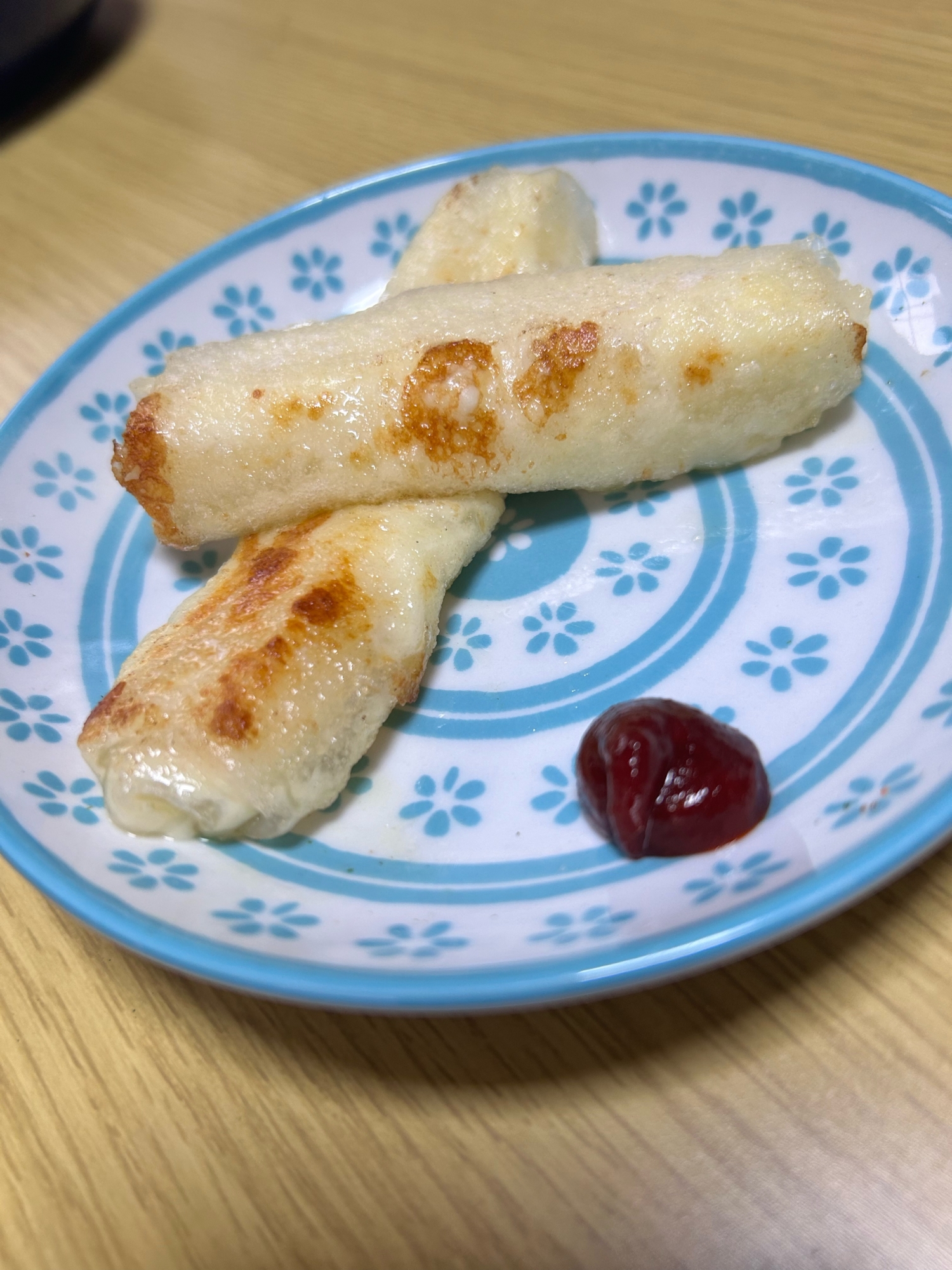 ライスペーパーで焼きチーズトッポギ