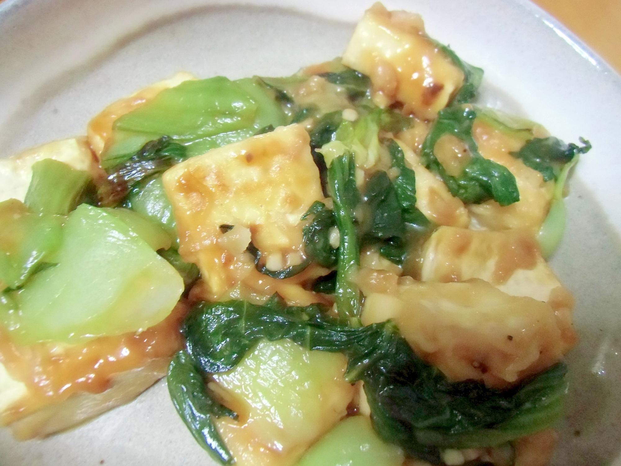 チンゲン菜と豆腐のオイスターソース炒め