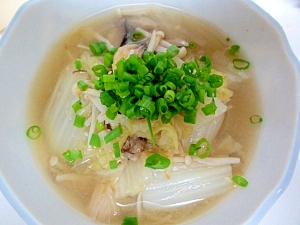 きのこ・白菜・塩麹でくたくた煮スープ