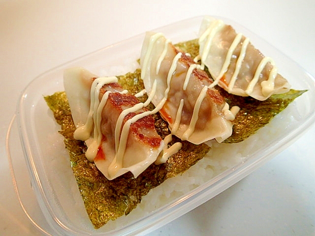お弁当 味付け海苔と焼き餃子のご飯 レシピ 作り方 By ぷ みぃまま 楽天レシピ