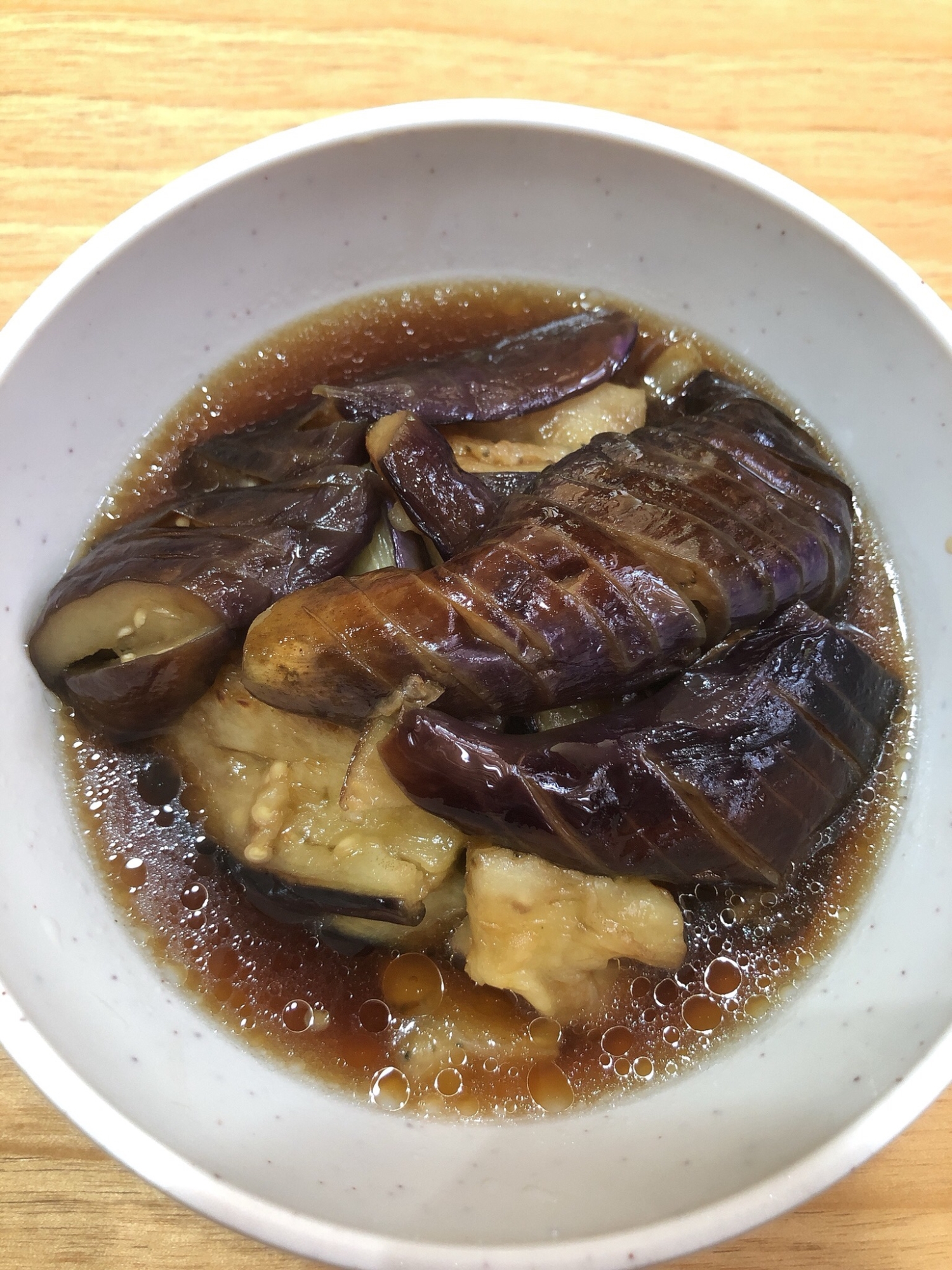 とろけるほど柔らかい！茄子の揚げ煮