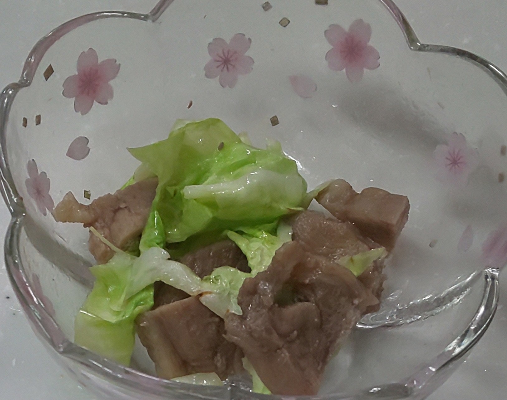 鴨肉とキャベツの塩炒め(^ー^)