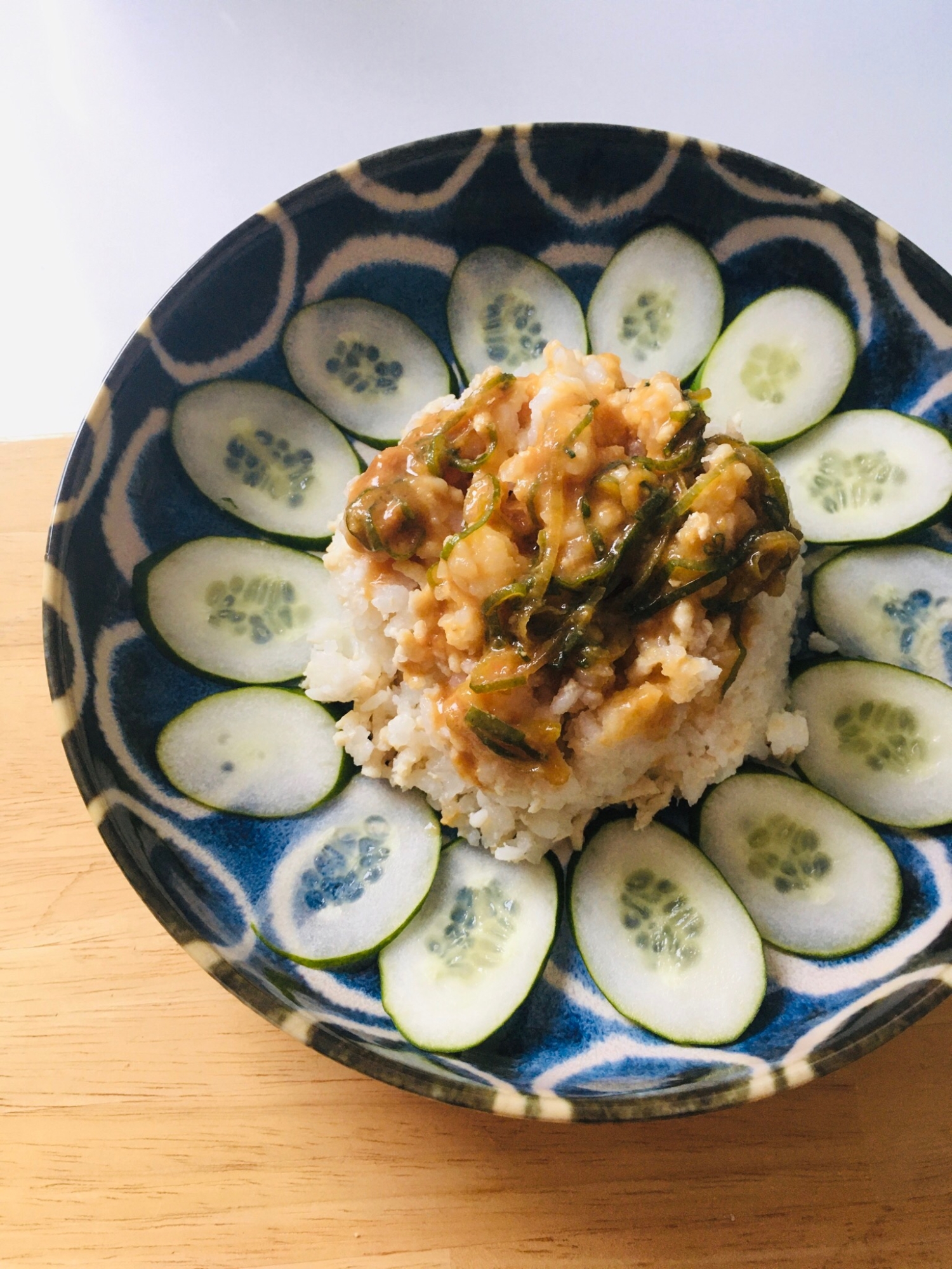 鶏ひき肉と炊飯器で♪夏におすすめカオマンガイ