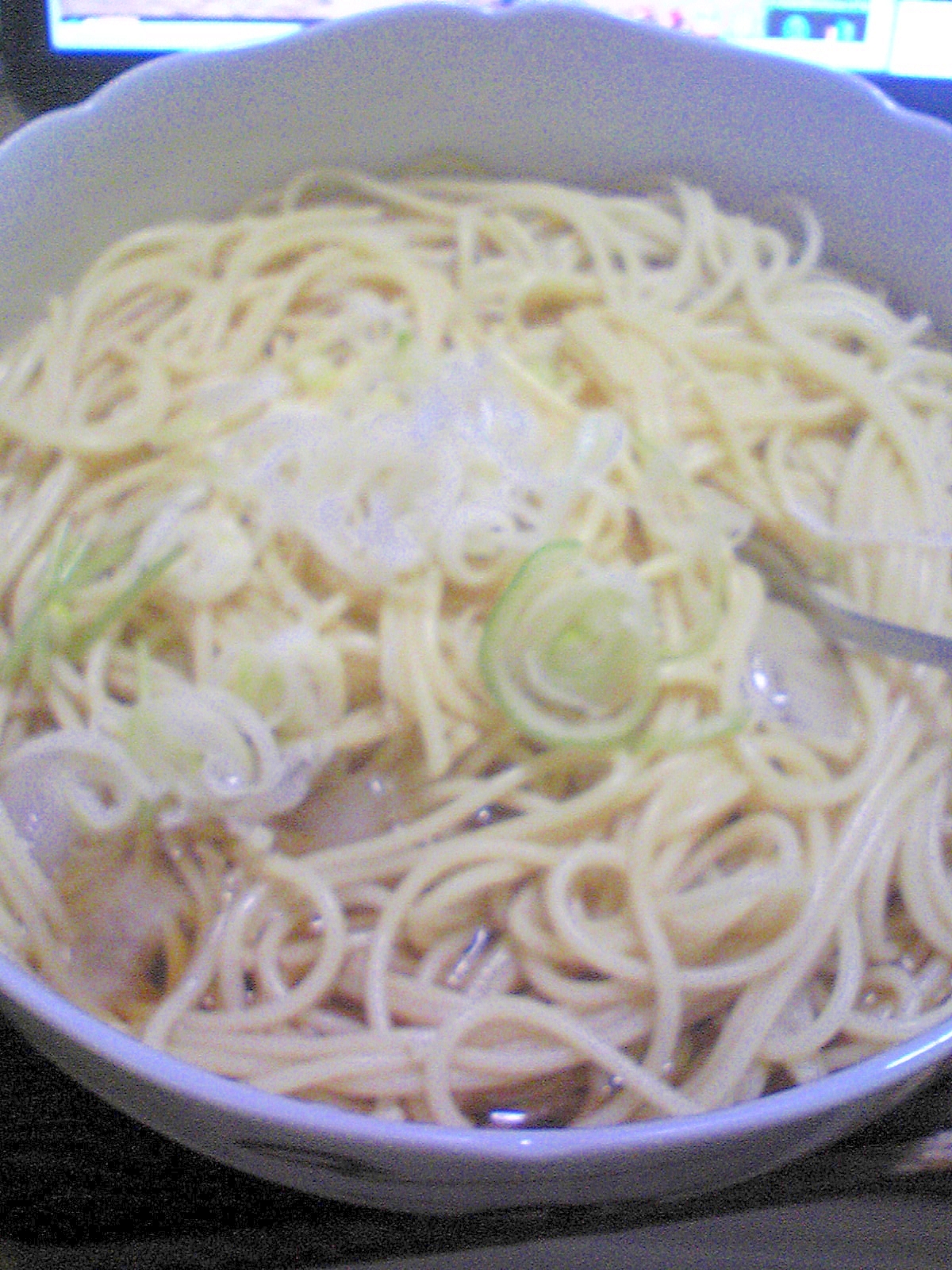 ［簡単夏向け］かけそば　ならぬ　かけパスタ