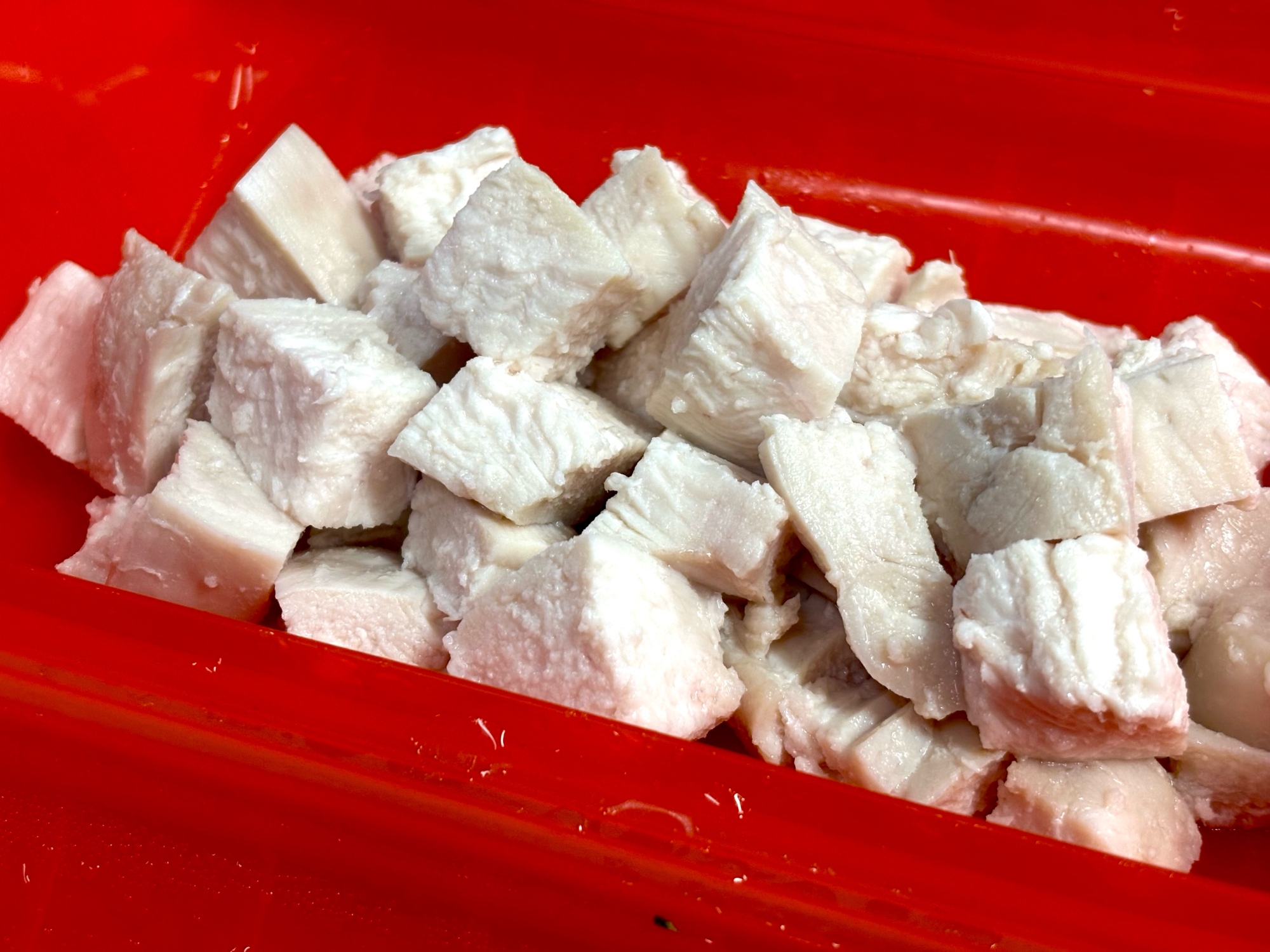 色々使える!レンジでしっとりコロコロ鶏胸肉