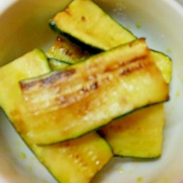 焼くだけ美味しいズッキーニ レシピ 作り方 By Ferry555 楽天レシピ 焼くだけ美味しいズッキーニ レシピ 作り方 By Ferry555 楽天レシピ