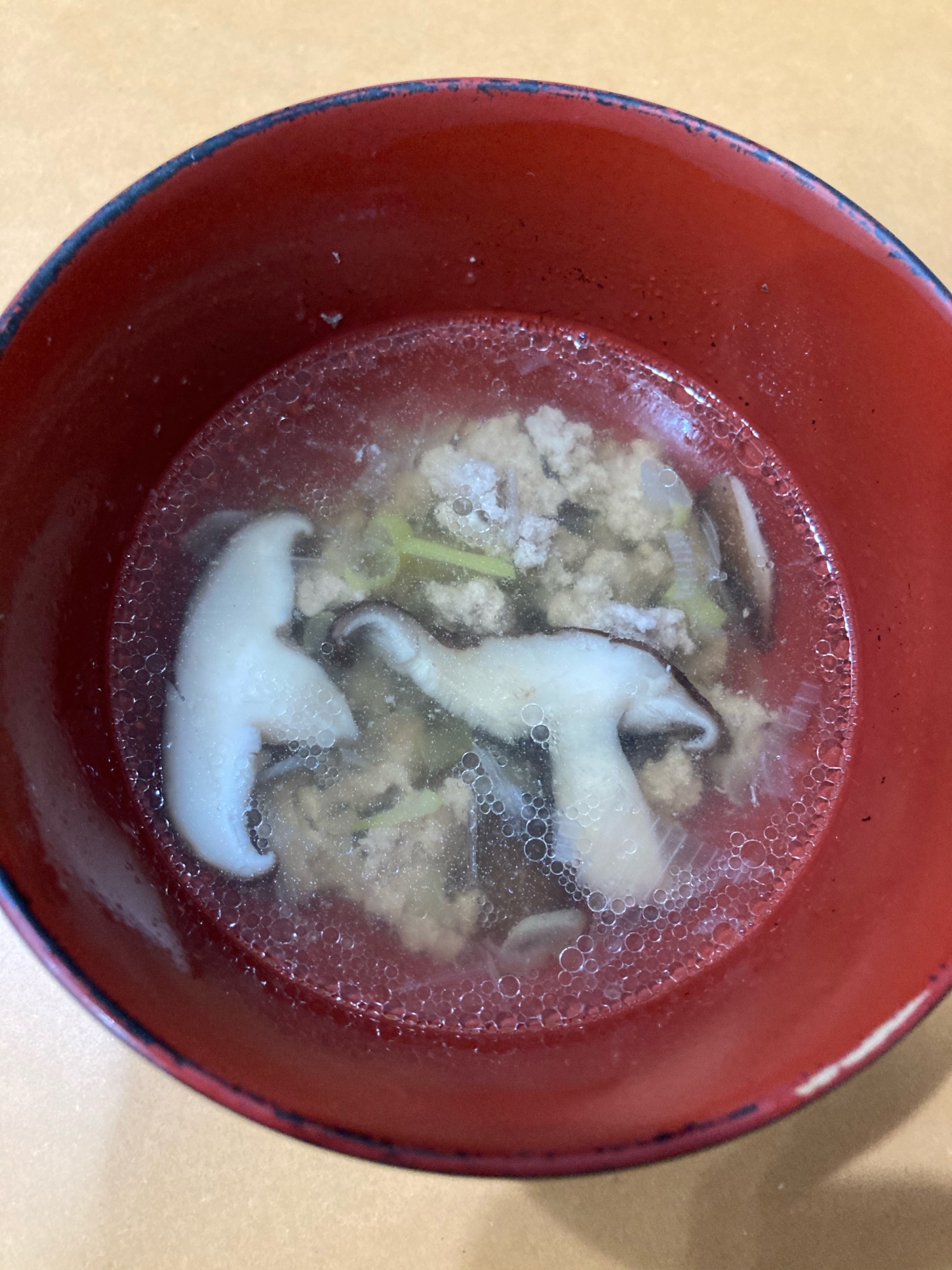 豚ひき肉と椎茸の和風スープ