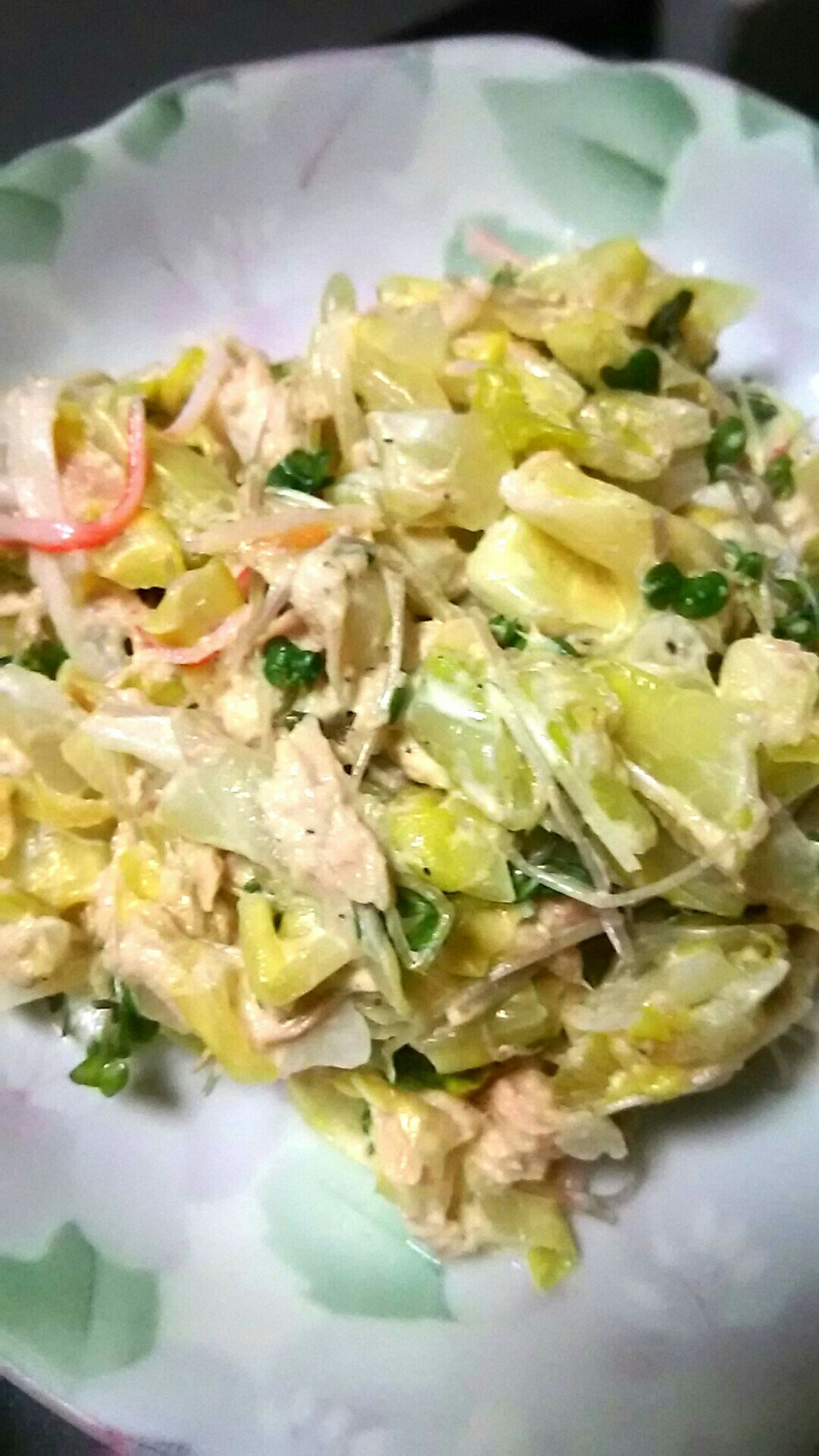 キャベツとツナのサラダ