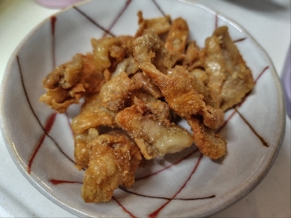 鶏皮のカリカリ焼き