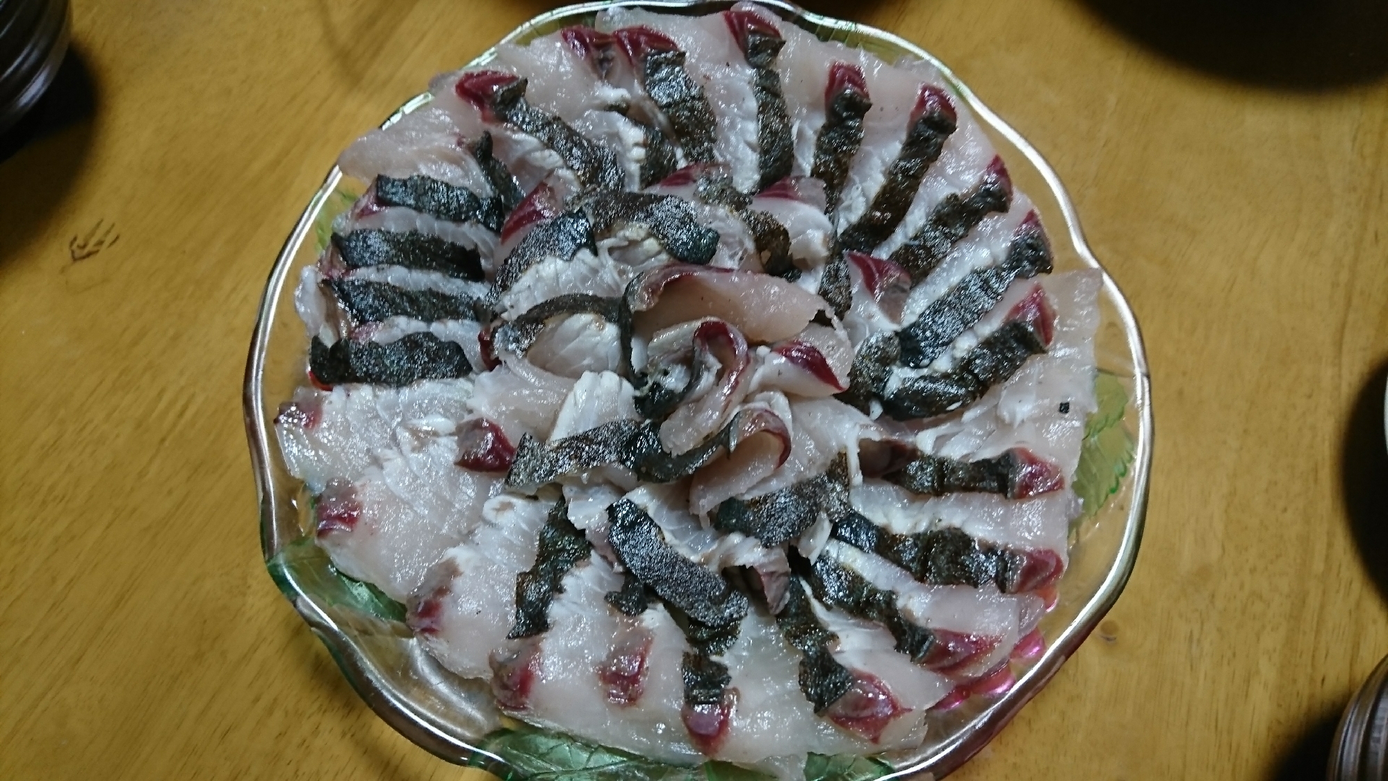 コリコリさわらの炙り刺身 レシピ 作り方 By たねがしま 楽天レシピ コリコリさわらの炙り刺身 レシピ 作り方 By たねがしま 楽天レシピ