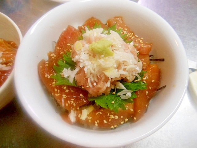 ビンチョウマグロで丼１つで つけ丼ネギトロ丼 レシピ 作り方 By アルプスの乙女 楽天レシピ