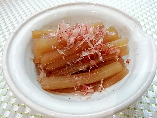 シンプル ふきの煮物 下処理の方法 レシピ 作り方 By グルヤマ 楽天レシピ シンプル ふきの煮物 下処理の方法 レシピ 作り方 By グルヤマ 楽天レシピ