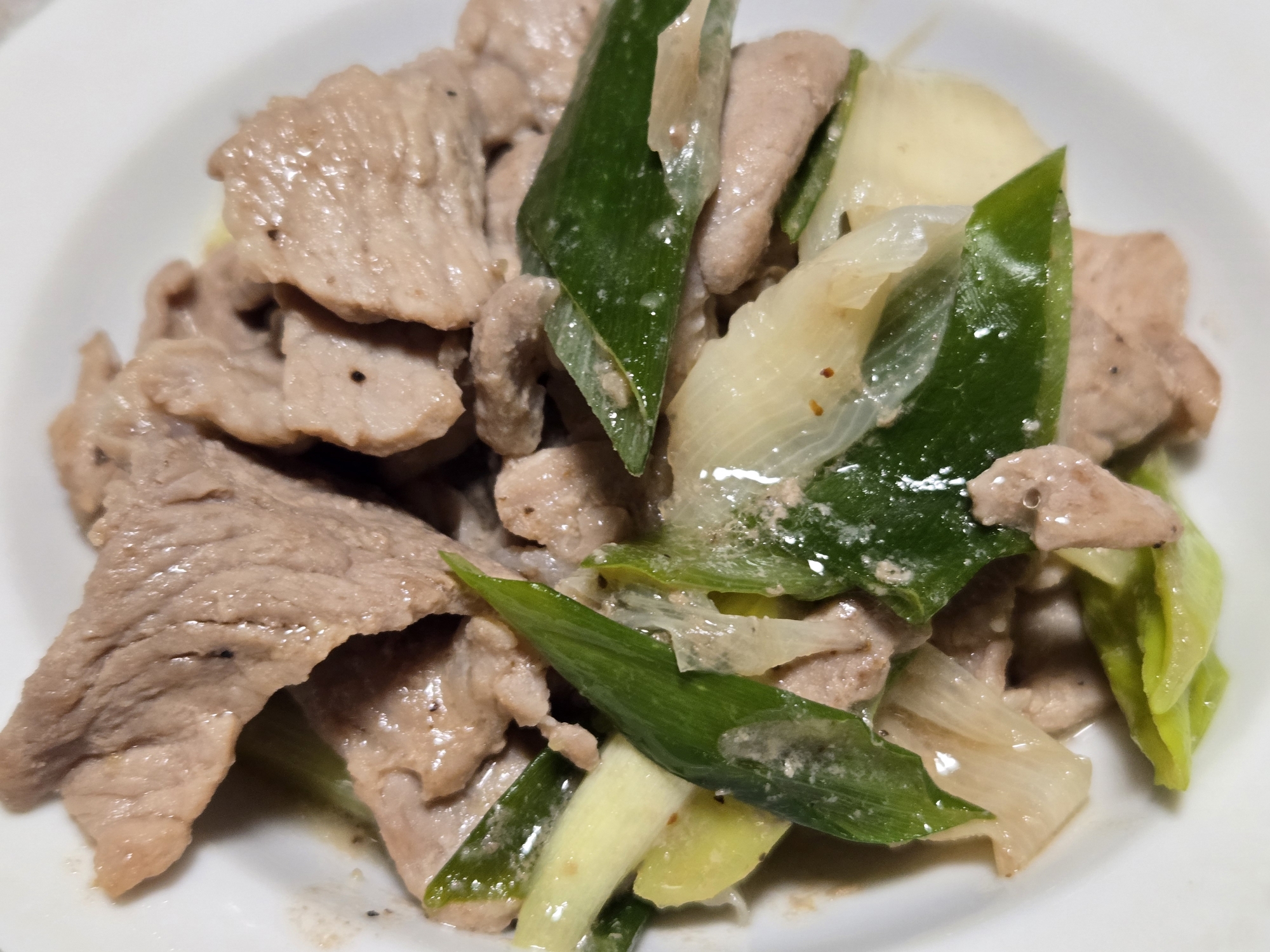 豚肉のネギ塩レモン炒め