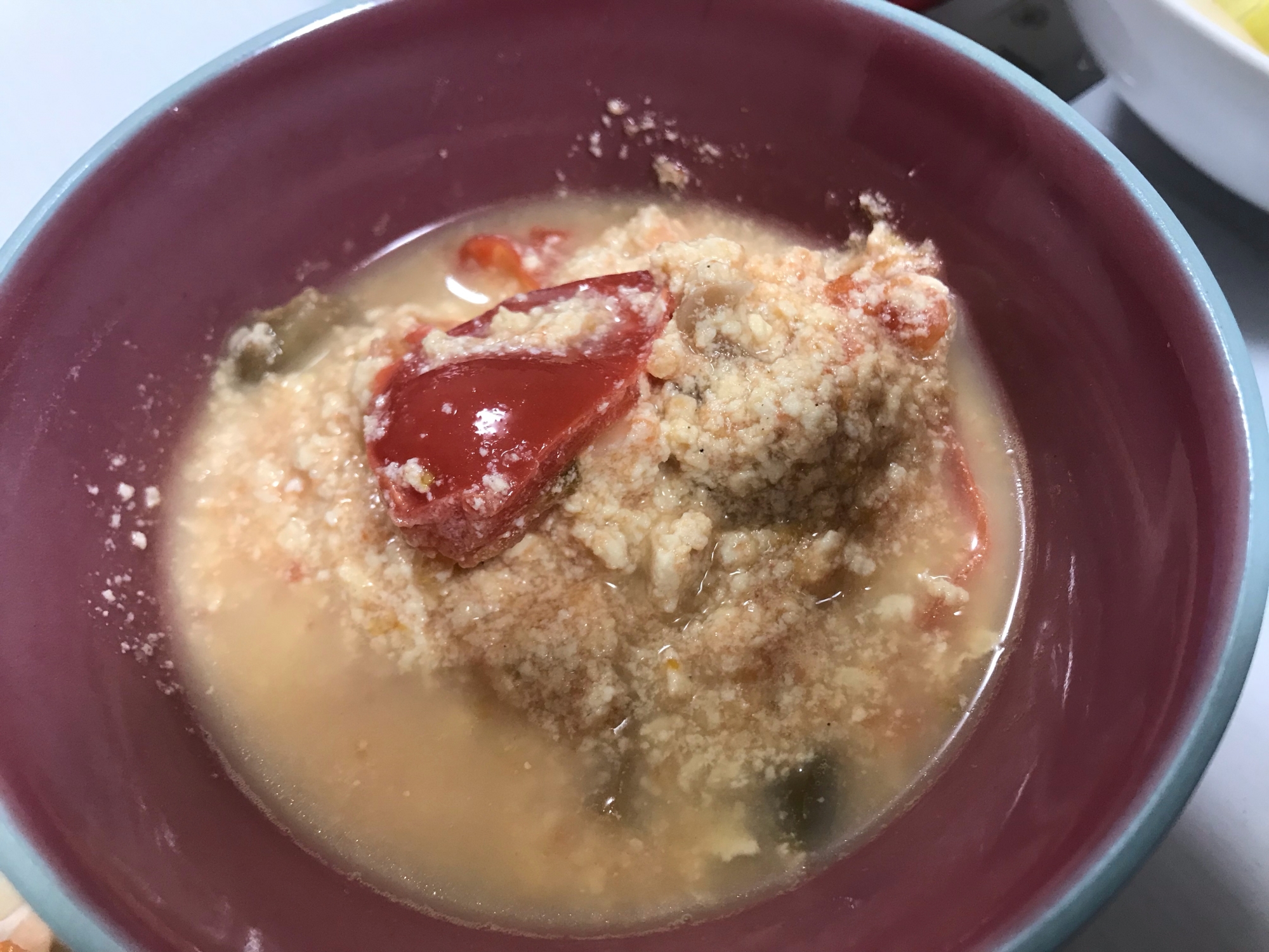 トマトとおぼろ豆腐のスープ