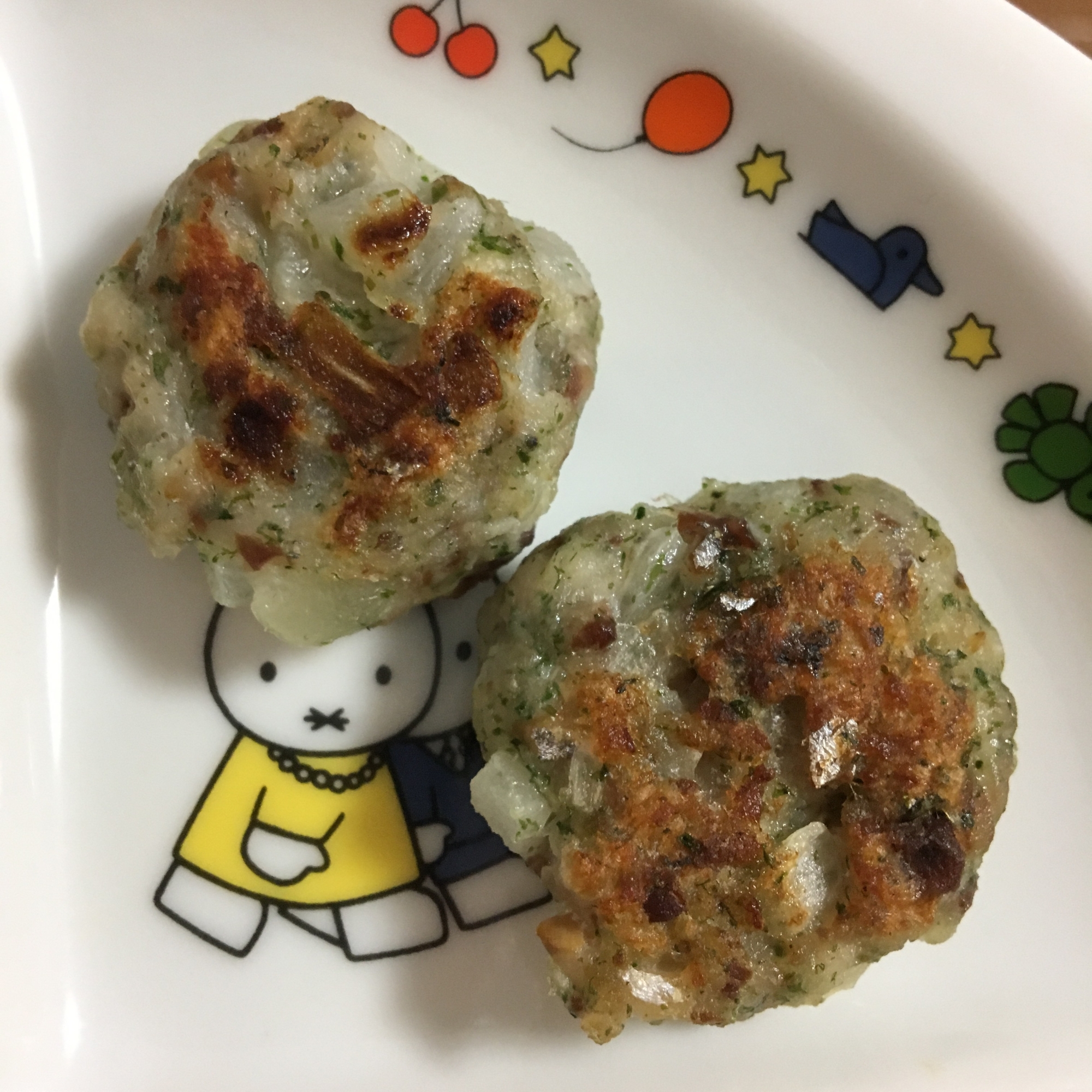 離乳食後期 ふわふわ鯵バーグ レシピ 作り方 By ぶぅちゃん 楽天レシピ