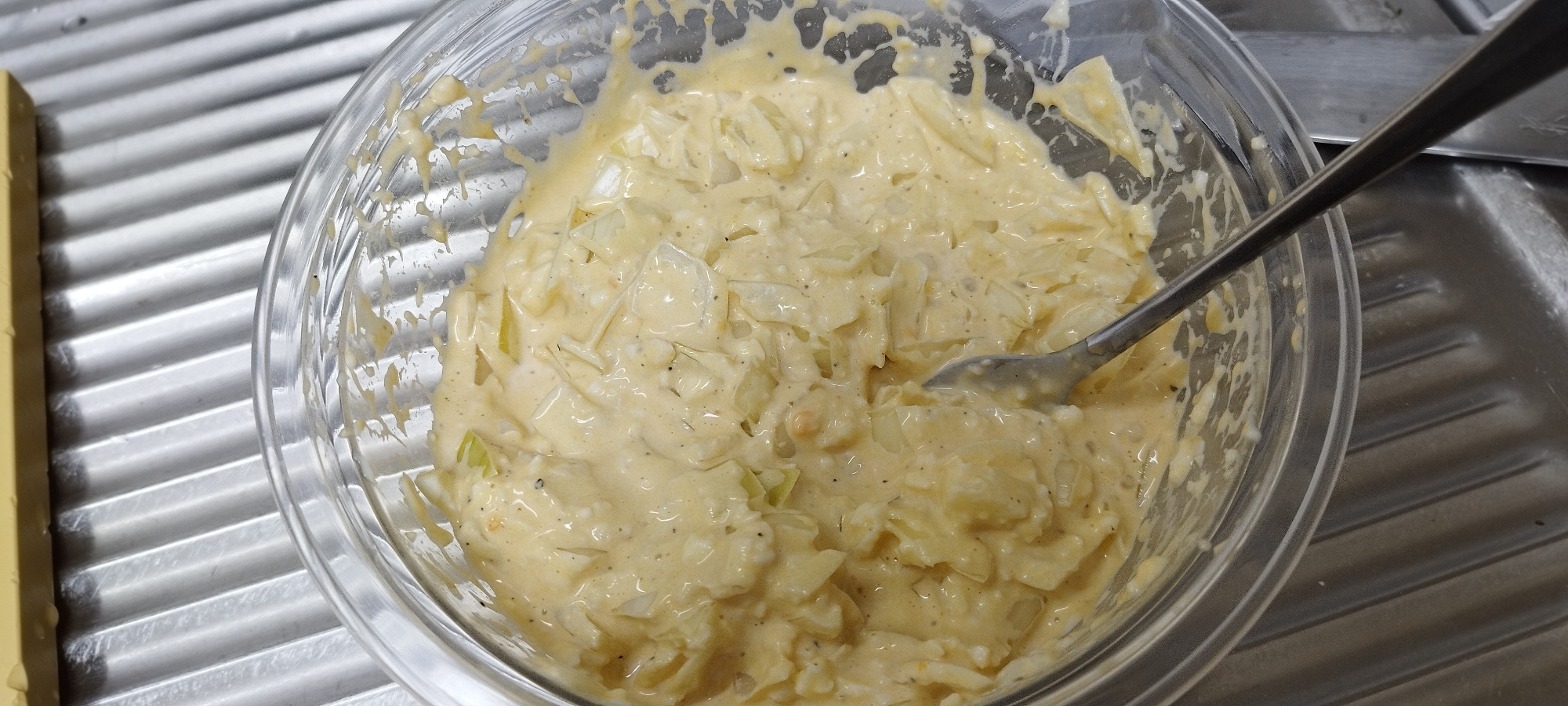 玉子と玉ねぎで作る簡単タルタルソース