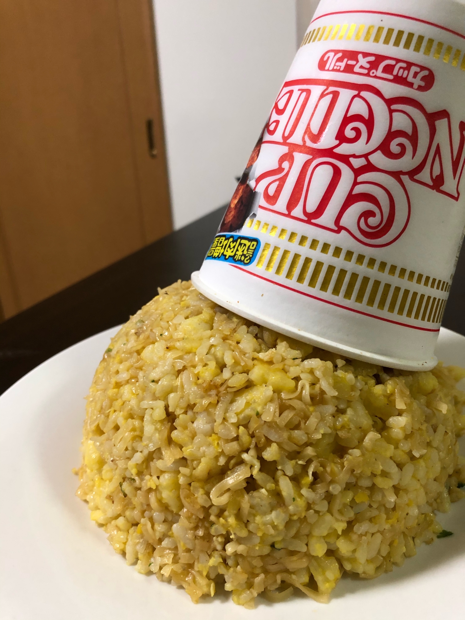 超簡単!カップヌードル卵炒飯!!