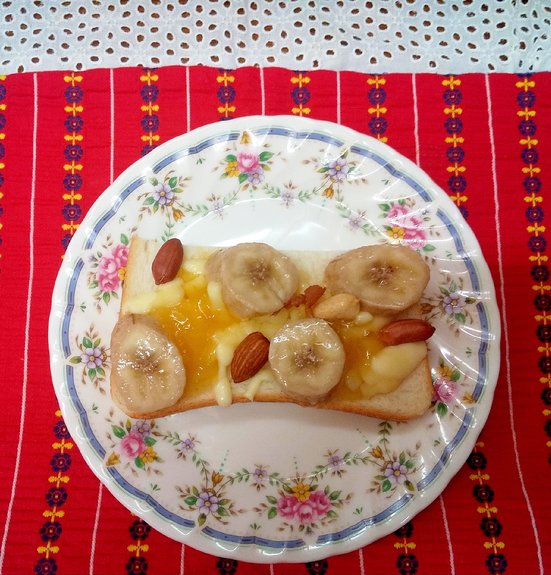 バナナチーズトースト