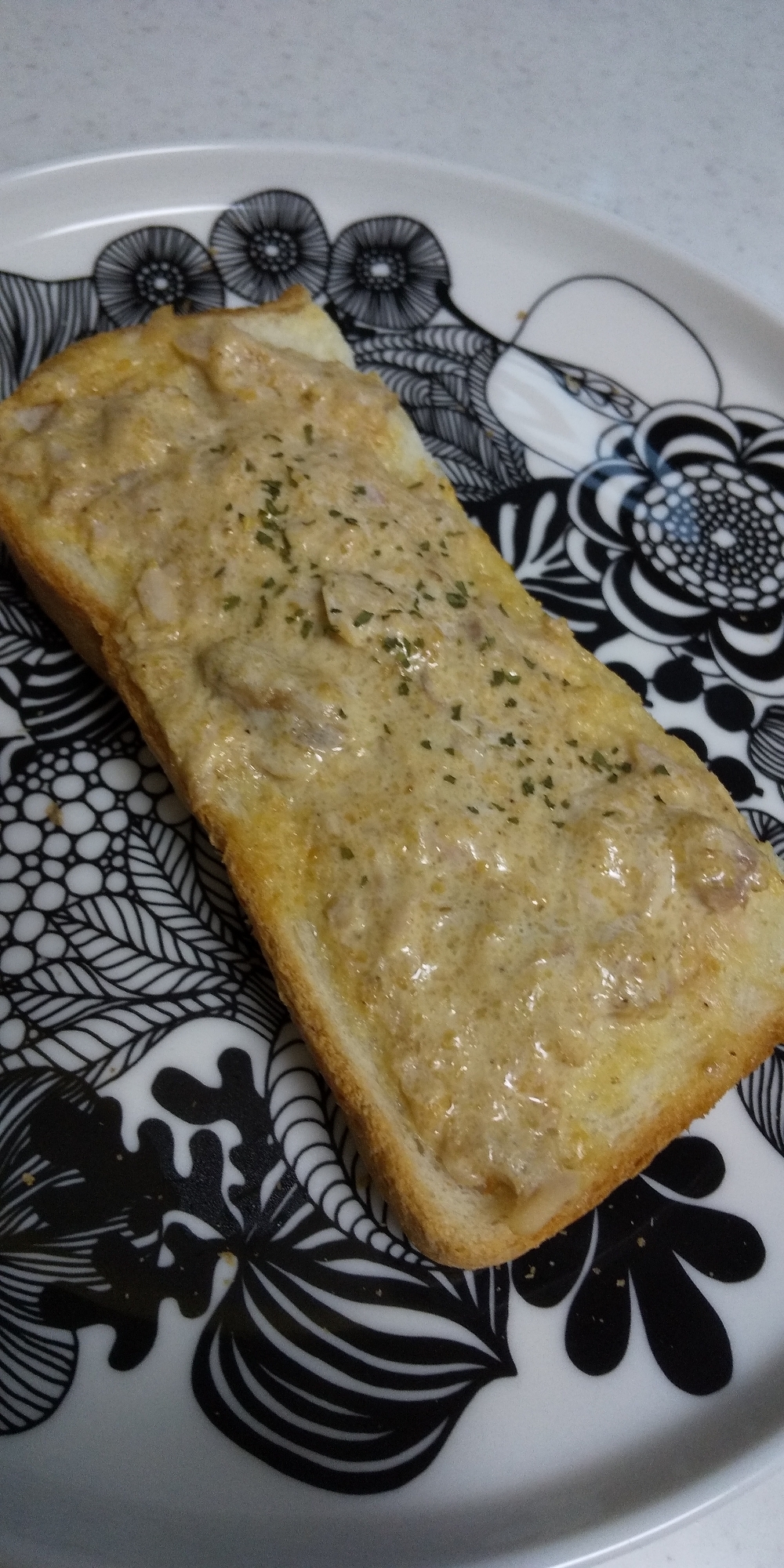 ツナと胡麻のトースト☆