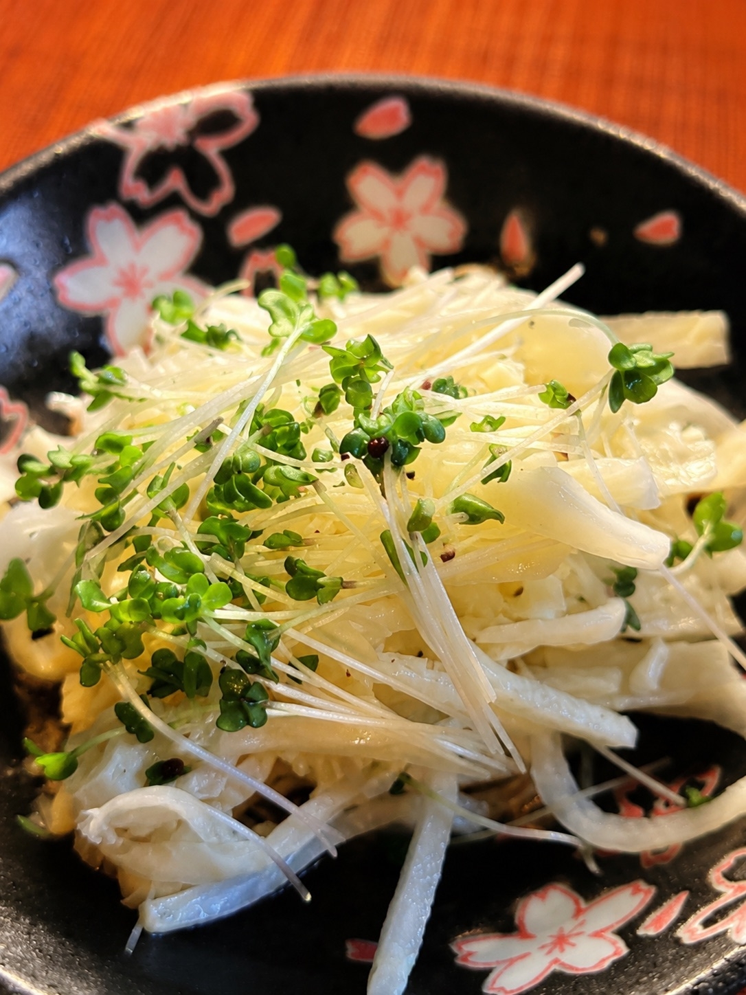 ホタテ大根サラダ