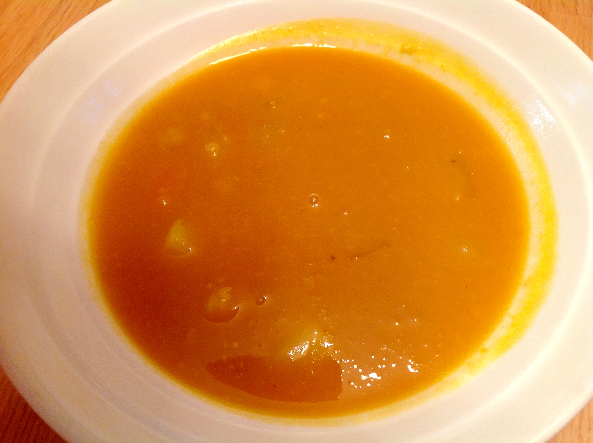 かぼちゃとサツマイモとひよこ豆のスープ