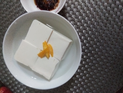 mimiちゃん
寒いので湯豆腐で
ぽかぽか温まり柚子の香りが
して美味しかったです(@_@)