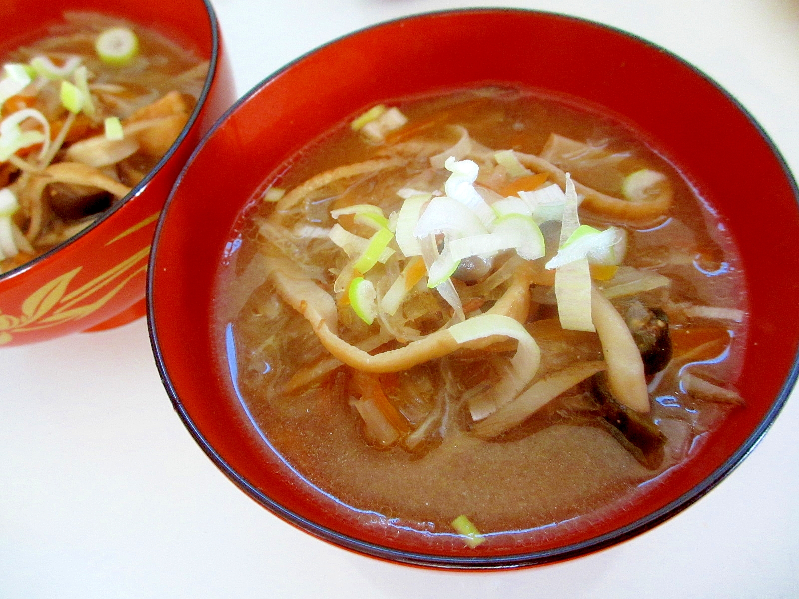 根菜と板麩のみそ汁