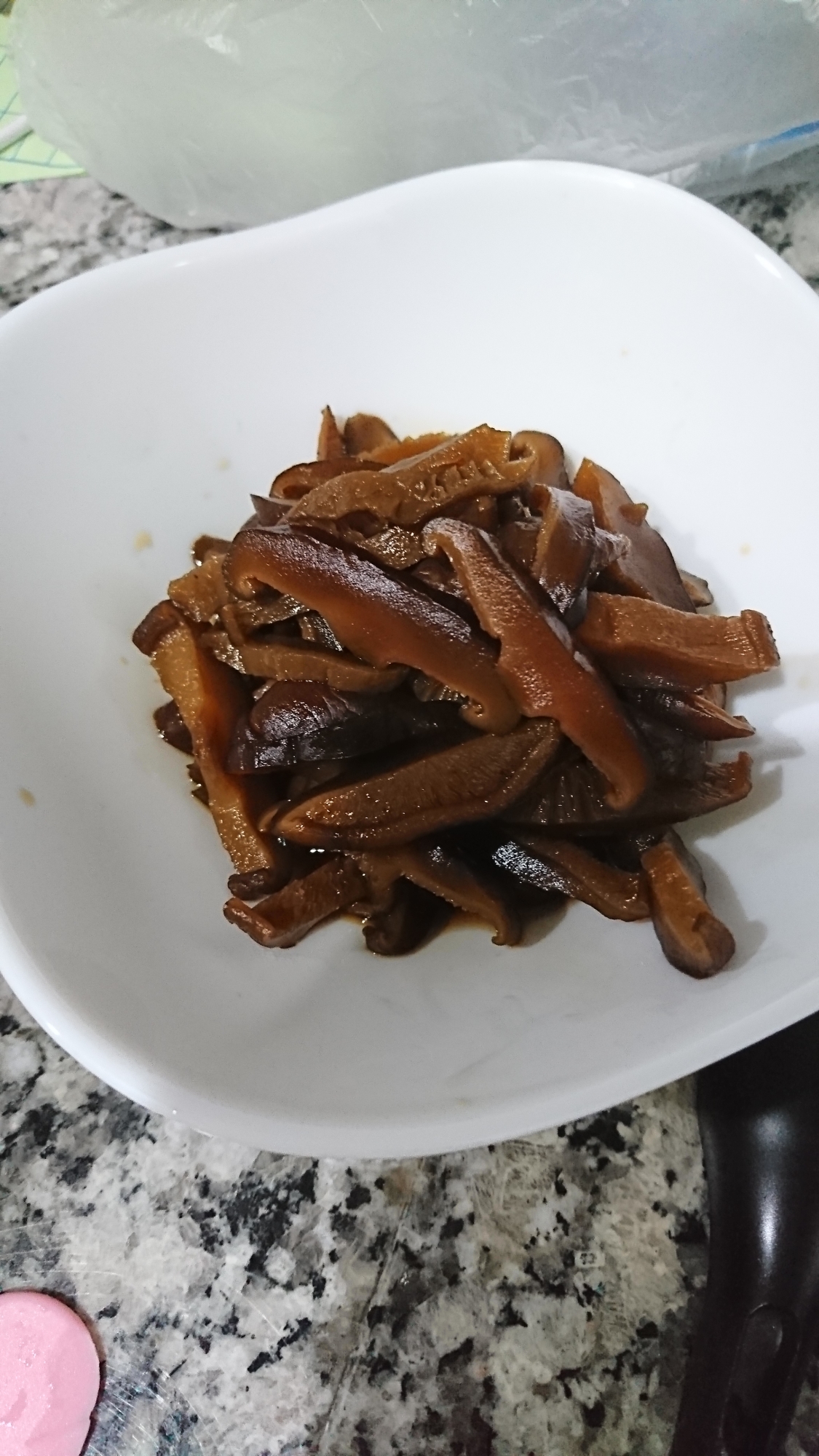 干し椎茸の甘辛含め煮 佃煮