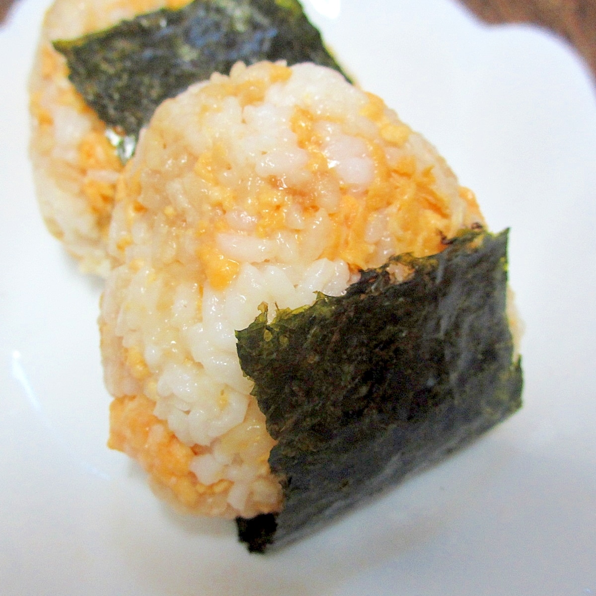 炒り卵のマヨ醤油ご飯おにぎり レシピ 作り方 By Mococo05 楽天レシピ 炒り卵のマヨ醤油ご飯おにぎり レシピ 作り方 By Mococo05 楽天レシピ