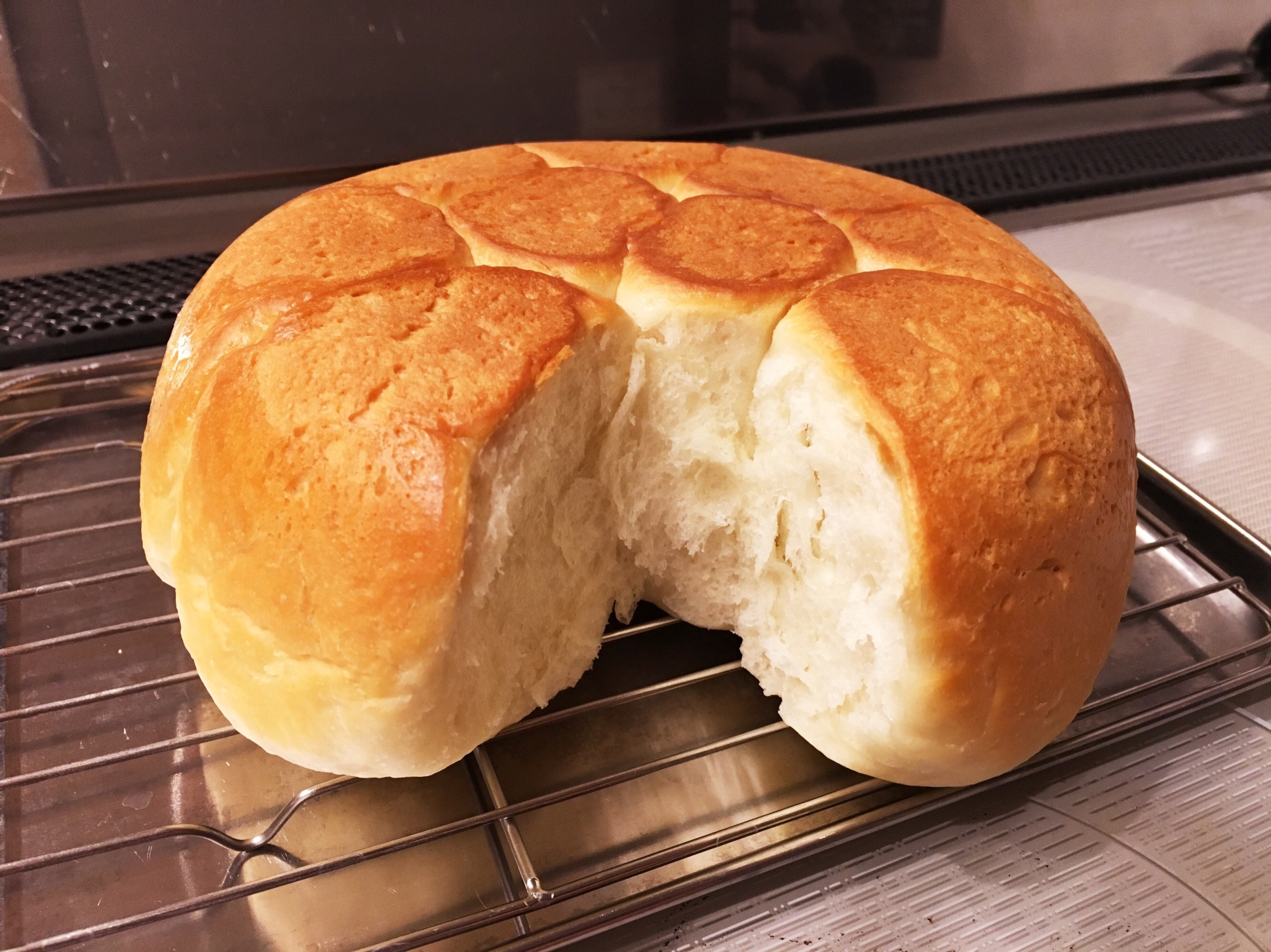 炊飯器で簡単！粉ミルク消費ふわふわミルクパン