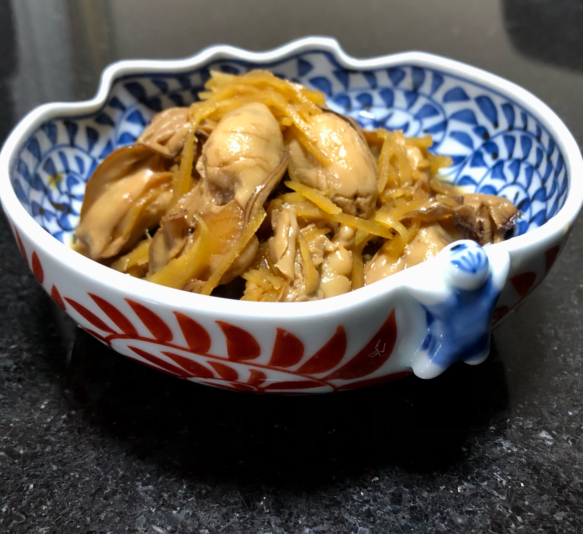 生姜を効かせた甘辛牡蠣〜ご飯やお酒のお供に♬