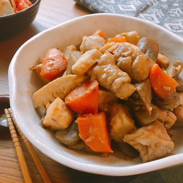 めんつゆで味付け簡単 筑前煮 レシピ 作り方 By Mari 楽天レシピ めんつゆで味付け簡単 筑前煮 レシピ 作り方 By Mari 楽天レシピ